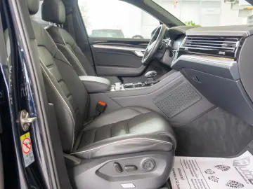 Volkswagen Touareg 3.0TSI eHybrid Tiptronic 