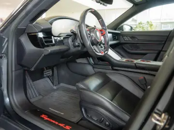 Porsche Taycan Cross Turismo 4S 93.4 KhW