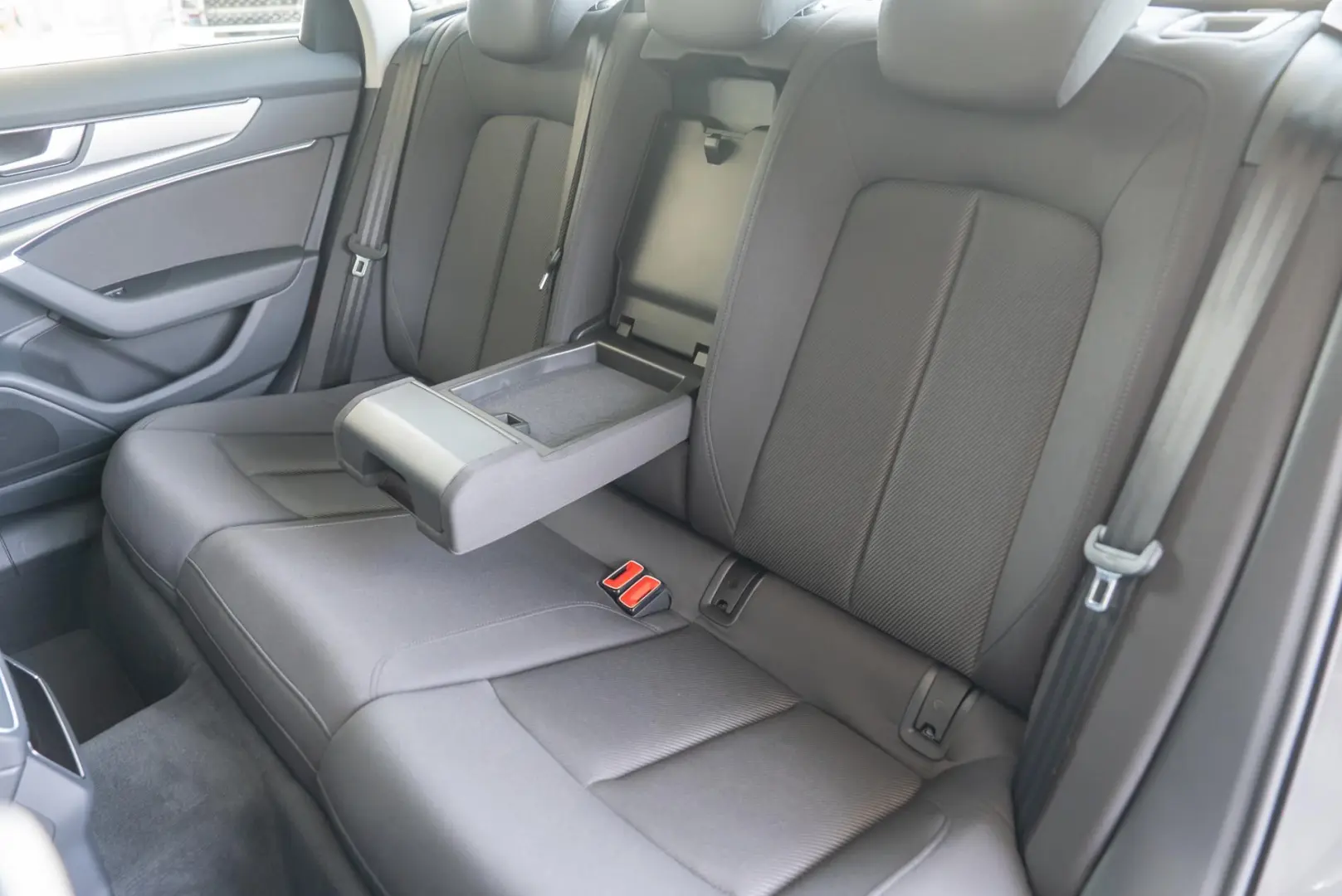 Audi A6 2.0 Plug-in Hybrid 50TFSIe Quattro 