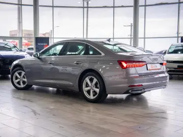 Audi A6 2.0 Plug-in Hybrid 50TFSIe Quattro  S-Line