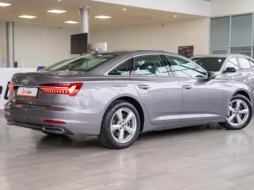 Audi A6 2.0 Plug-in Hybrid 50TFSIe Quattro  S-Line
