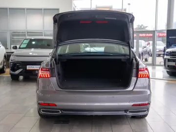 Audi A6 2.0 Plug-in Hybrid 50TFSIe Quattro  S-Line
