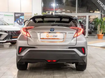 Toyota C-HR 1.8 hybrid C-ULT