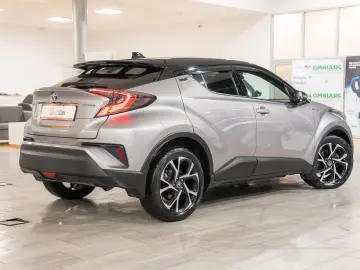 Toyota C-HR 1.8 hybrid C-ULT