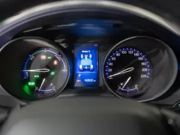 Toyota C-HR 1.8 hybrid C-ULT