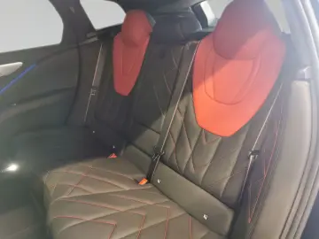 XM Label INDIVI PETROL MICA Sitzbelüft SoftC
