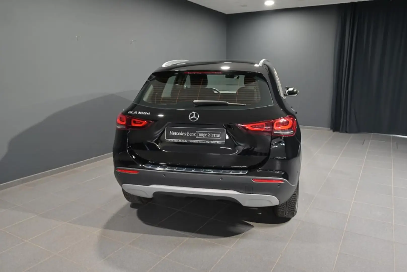 GLA 180 d STYLE/NAVI/LED/RFK/SHZ/MBUX/EASYPACK