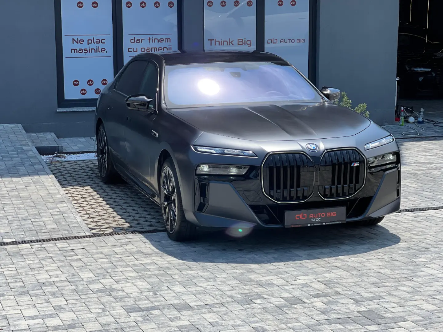 BMW M760e Plug-in Hybrid xDrive