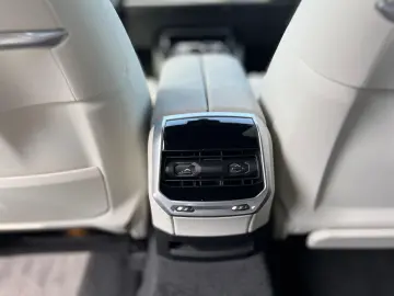 BMW M760e Plug-in Hybrid xDrive
