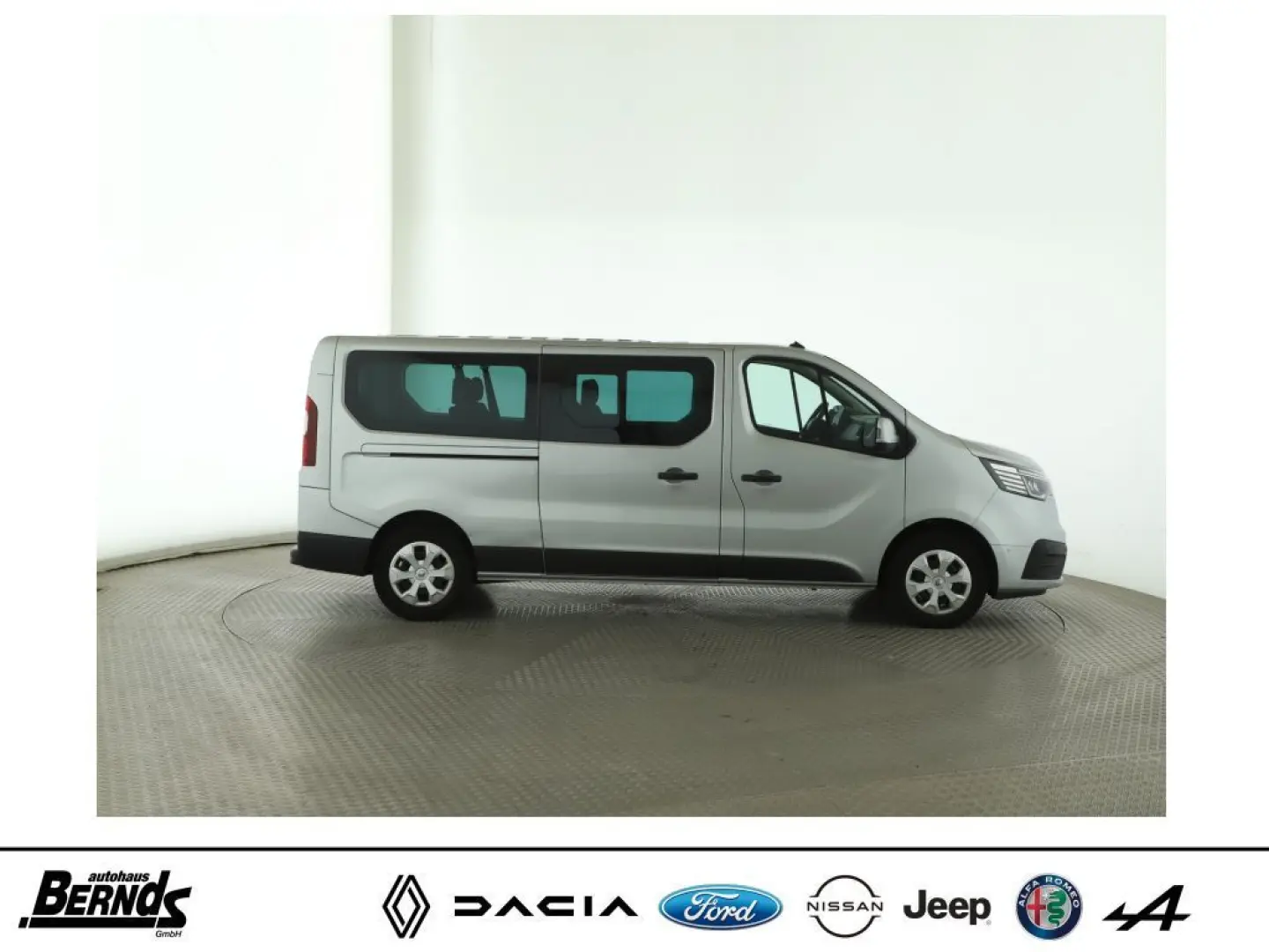 GRAND Trafic Blue dCi 110 Life 9 SITZER PDC R-KA