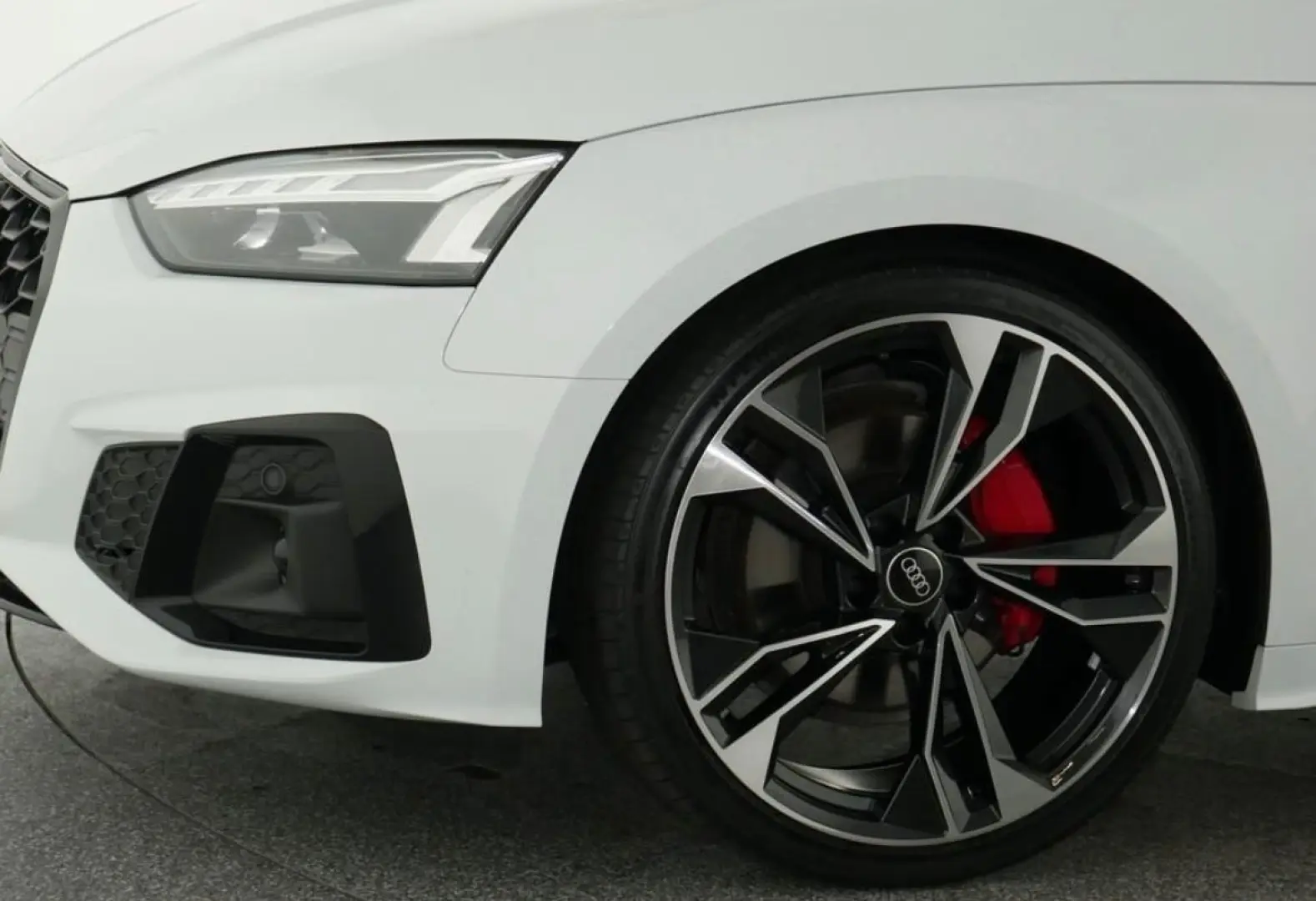 A5 Sportback 40 TDI - S LINE / PANO / B&O / 20