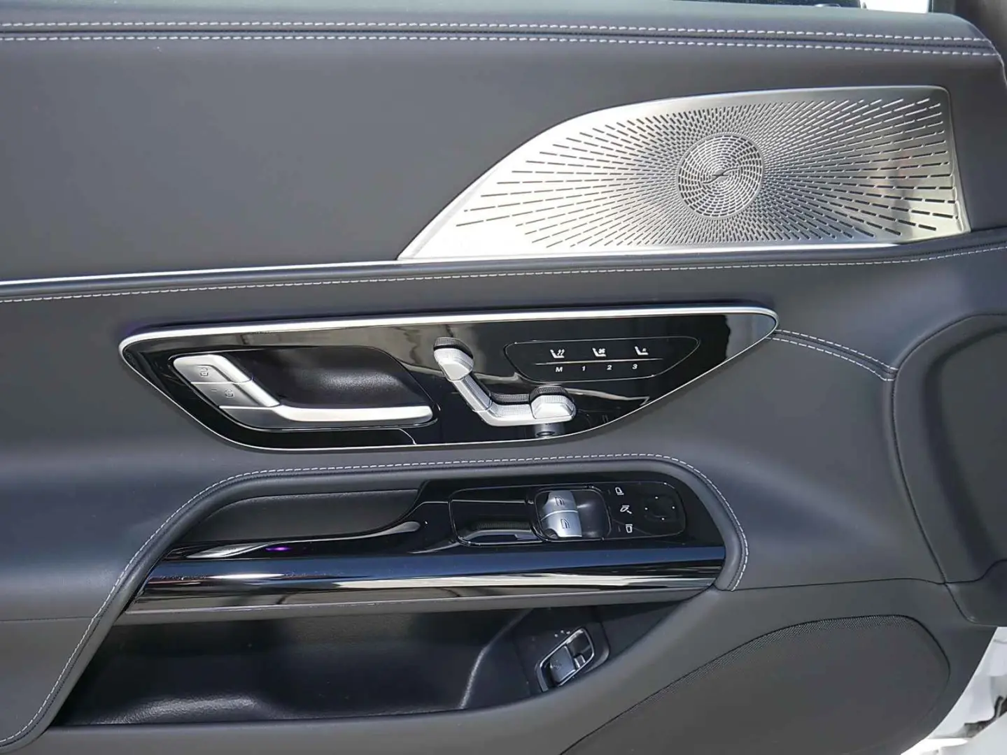 AMG GT 63 4MATIC+ PREMIUM PLUS+HUD+PANO+PerfSitz