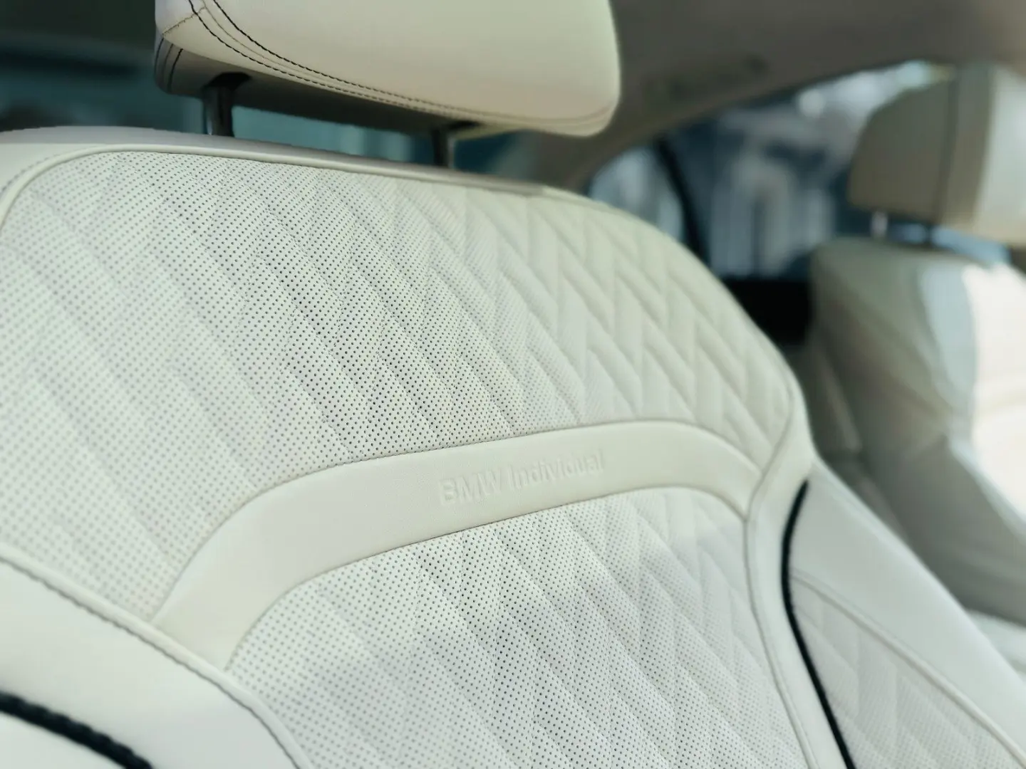 750 i xDrive Individual+Laser+Night Vision+HUD+