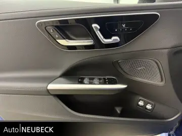C 400 e 4MATIC AMG Premium/Pano/Fahrassist/AHK++