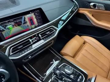 X7 xDrive 40 i M Sport Pano Laser HUD Sky Lounge