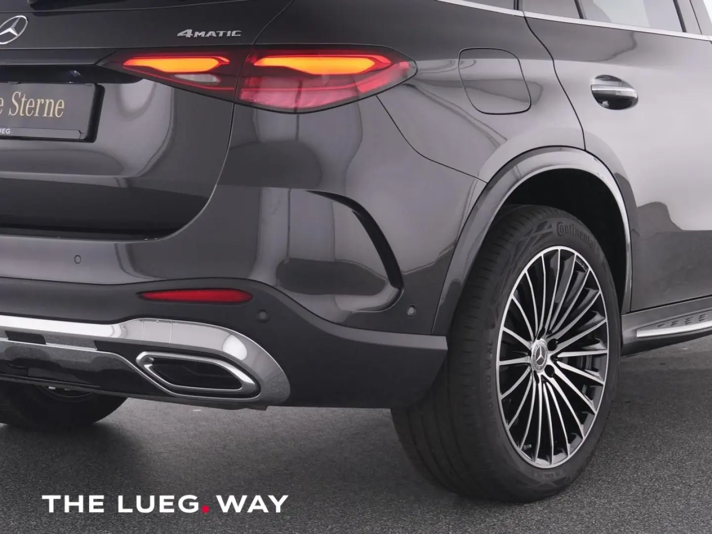 GLC 300 e 4M AMG+MBUX+DLight+AHK+Mem+Keyl+20+360