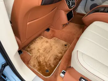 Bentayga  Azure °PANO°HUD°360°MEM°NAIM°ACC°SOFT°