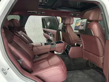 Range Rover Autobiography P460e LWB /2xTV / VOLL