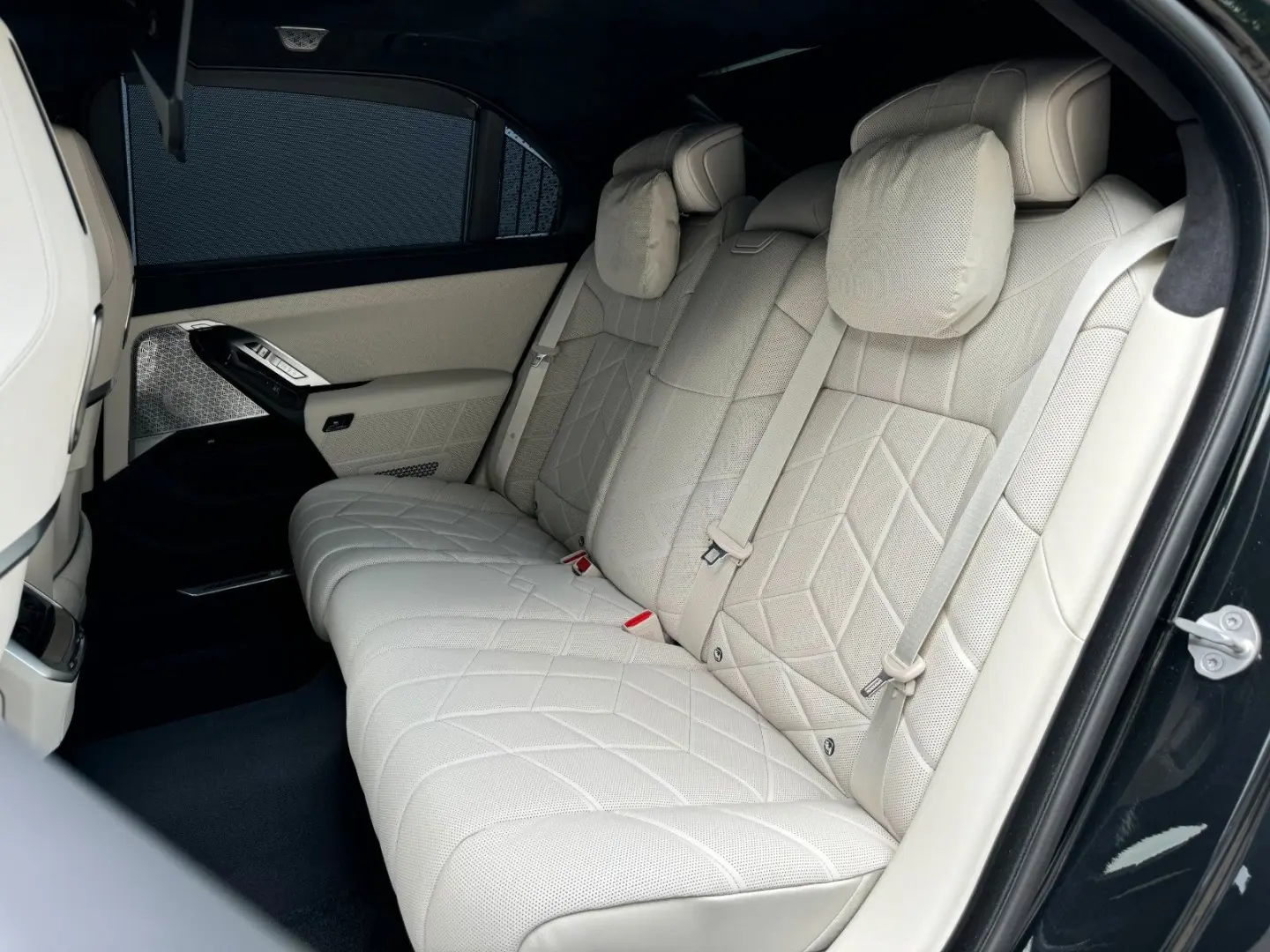 M760e xDrive Full Options *IN STOCK*