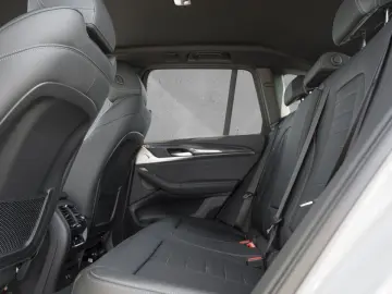 X3 xDrive20d M Sportpaket. Neupreis EUR 81.910.-