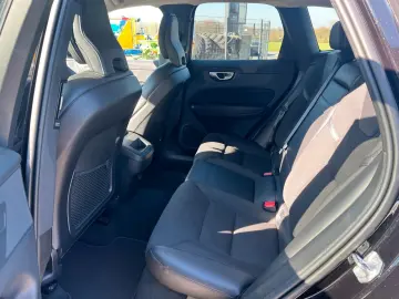 XC60 B4 Autom. AWD Momentum Pro |19