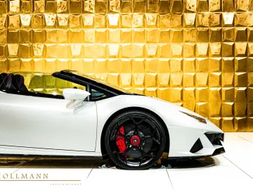Huracan EVO SPYDER  + LIFT + SPORT SEATS