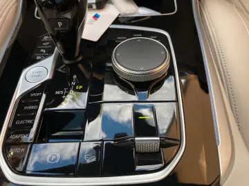 X5 xDr45e M Sport PANO*Sitzkl*Softcl*Laser*360°