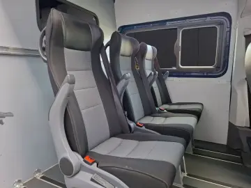 Crafter Kasten 35 HD LR 5-Si NAVI SH GRA PDC SH