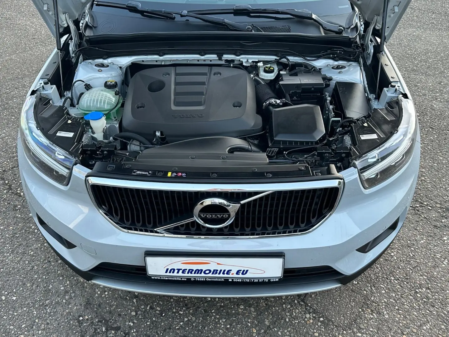 XC40 D3 Geartronic LED Navi Kamera AHK Euro6 Top