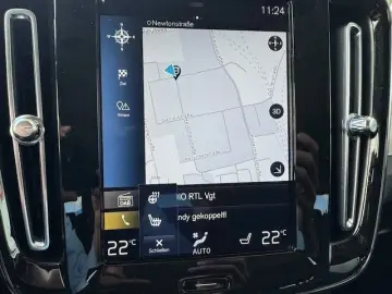 XC40 T5 Recharge DKG Inscription Expression