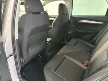 Karoq Tour 2.0 TDI DSG Navi Kamera ACC LaneAssis