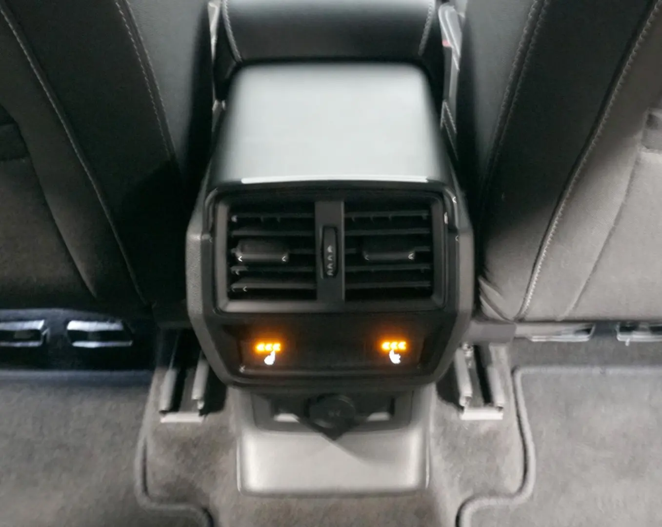 Karoq Sportline 4x4 2.0 TDI*LED*RfK*Sportsitze*