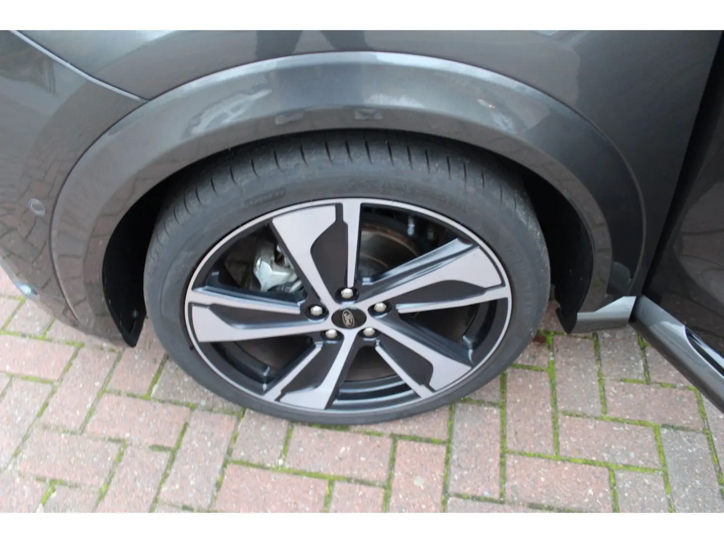 Puma ST-LINE X AUTOMATIK, ACC, NAVI, PDC, 19
