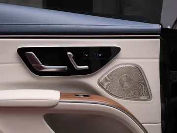 MERCEDES-BENZ EQS EDITION ONE