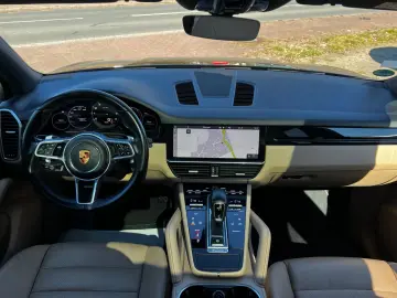 Cayenne Facelift, Pano, Matrix, AHK,Luftfahrwerk