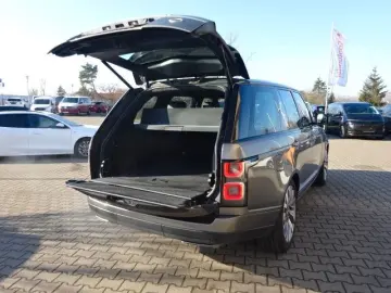 Range Rover 5.0 V8 Kompressor Vogue Rear-Seat-E.