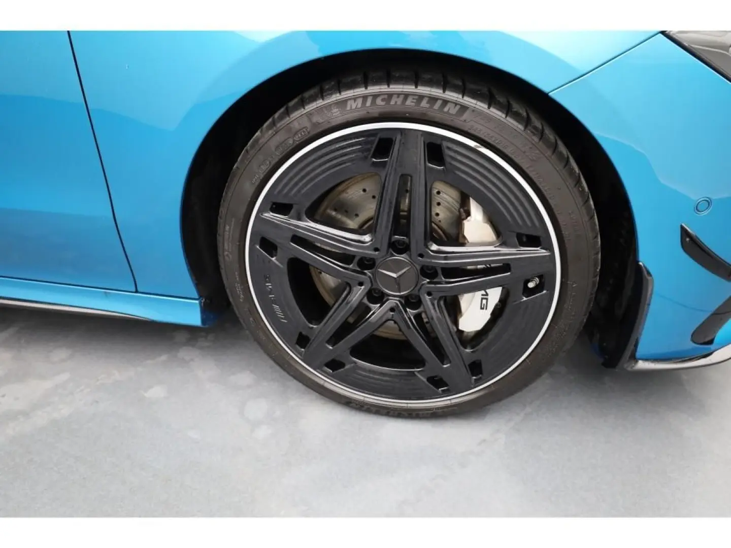 CLA 35 AMG 4M Night Aero Pano Stdhzg Perfo-Sitze