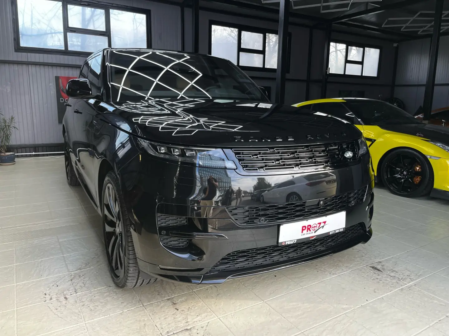 Range Rover Sport P460