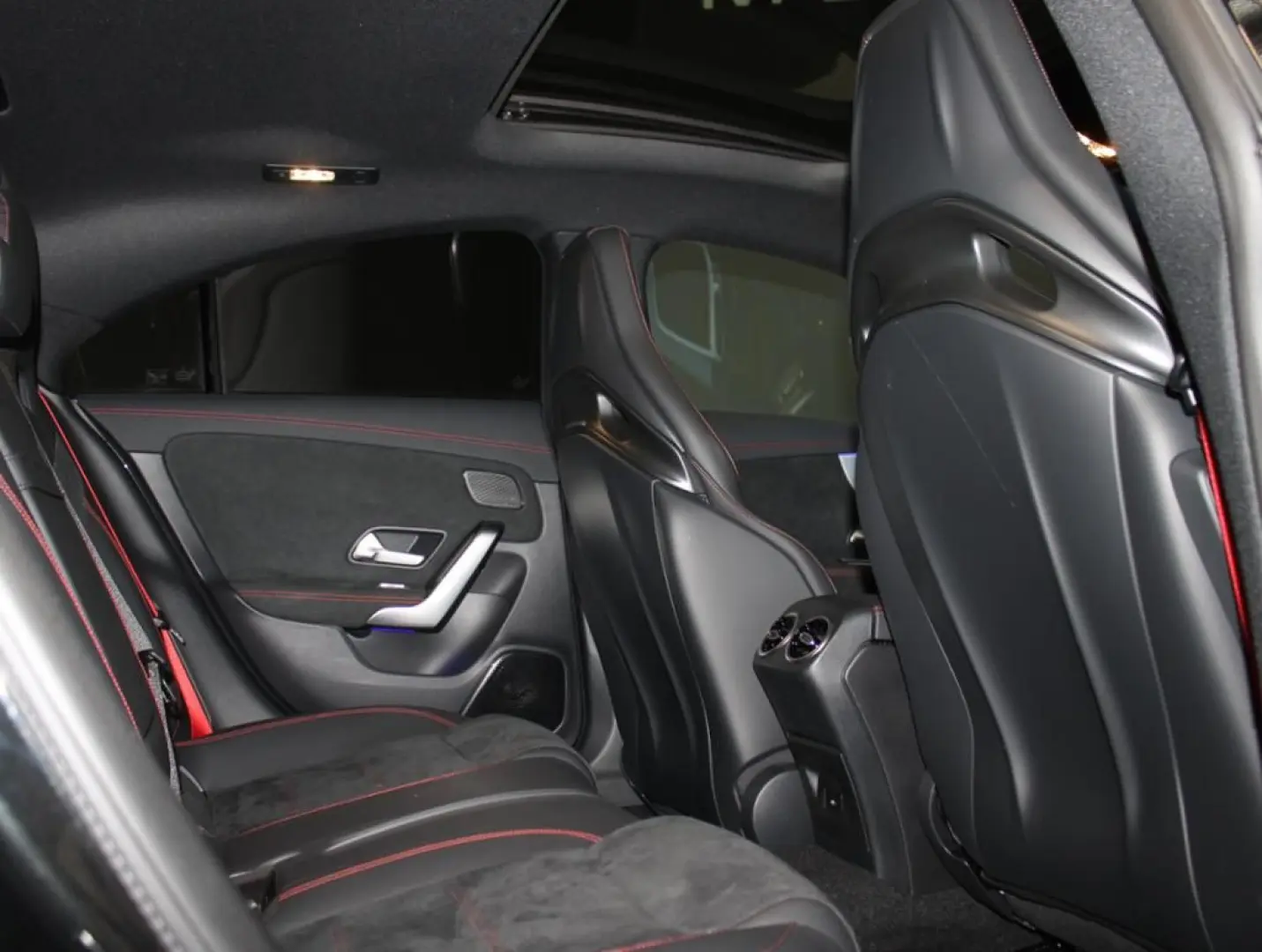 AMG CLA 35 4M *Aero Performance Sitz Night Perf