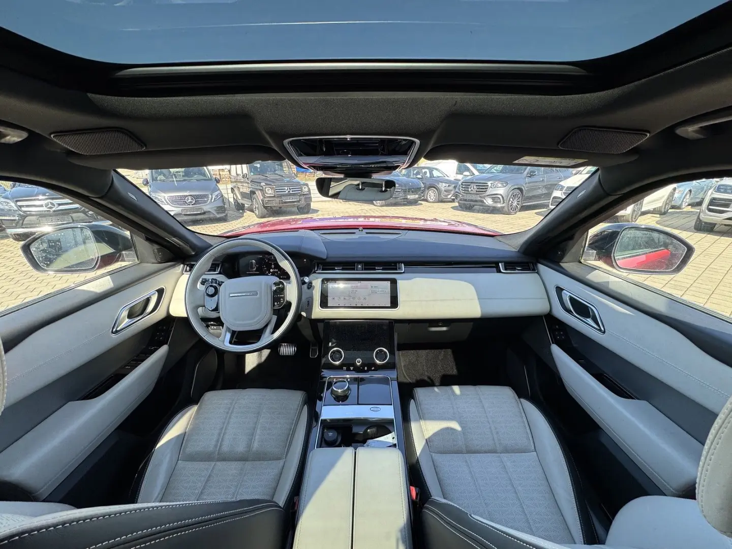 Range Rover Velar R-Dynamic HSE