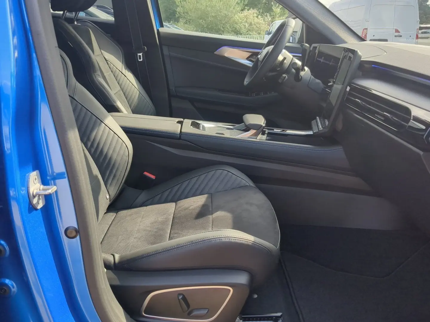 Rafale   E-Tech Full-Hybrid 200 Esprit-Alpine Pa