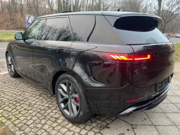 Range Rover Sport 3.0 D300 AWD DYNAMIC HUD*Pano