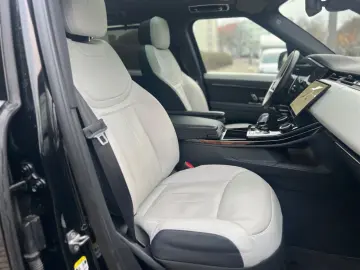 Range Rover Sport 3.0 D300 AWD DYNAMIC HUD*Pano