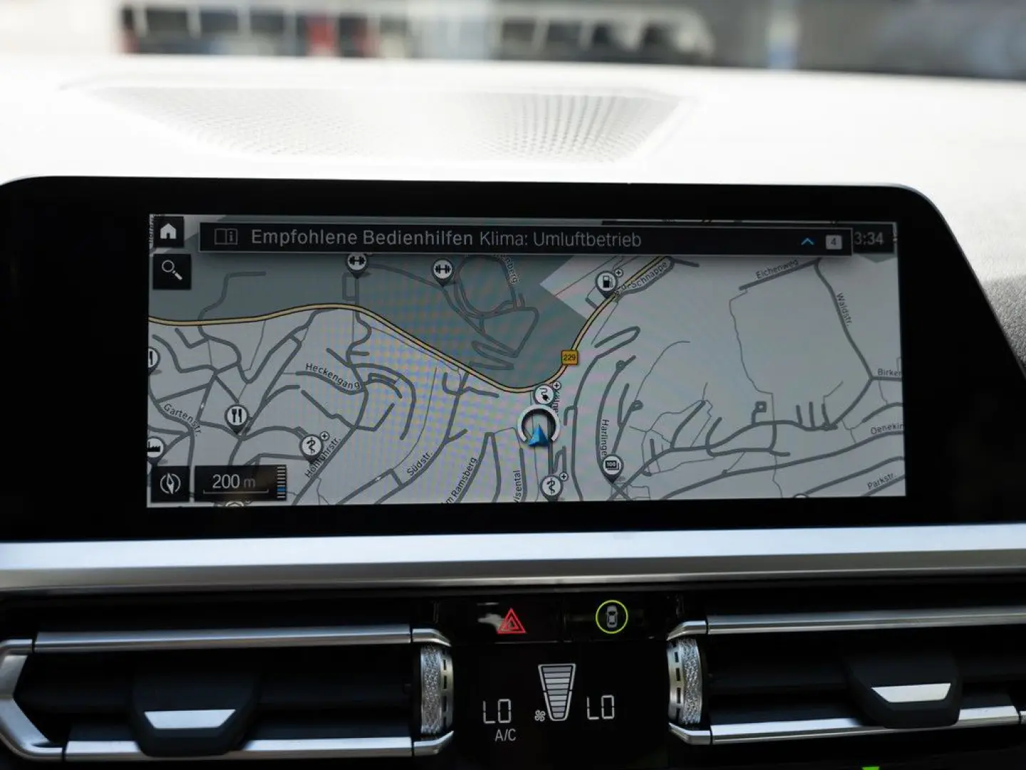 320e LED FSE NAVI SITZHEIZUNG PDC Luxury Line