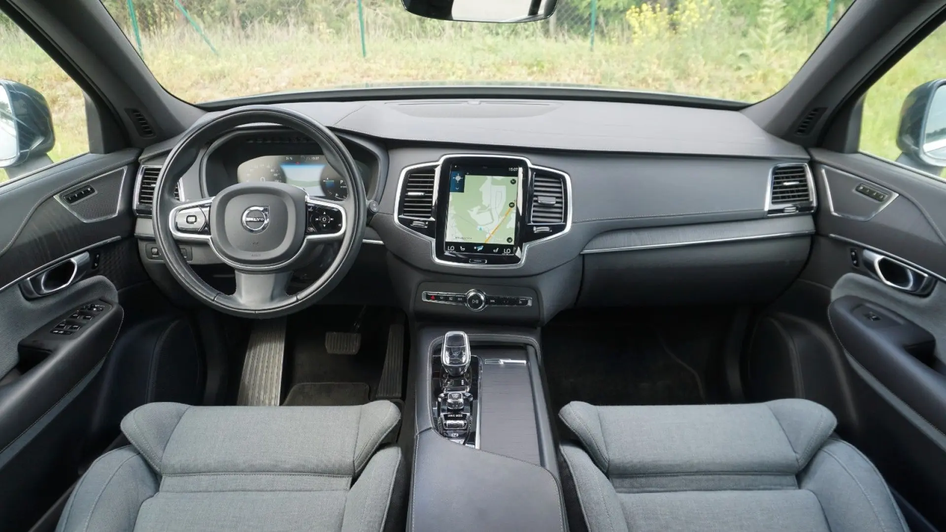 XC90 T8 AWD/360°/AHK/TWA
