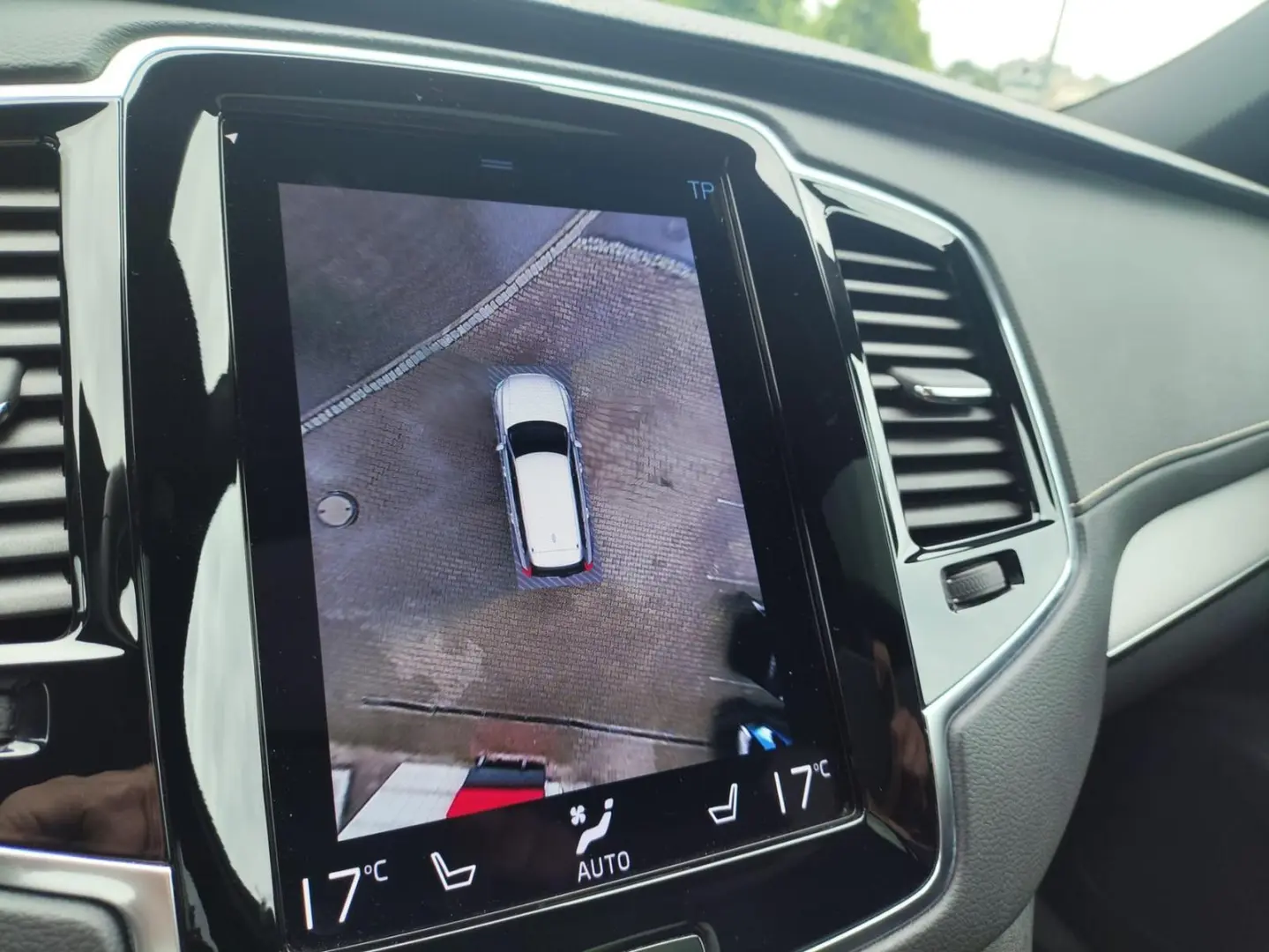 XC90 2.0 Diesel R Design AWD AHK STHZ HUD 360°