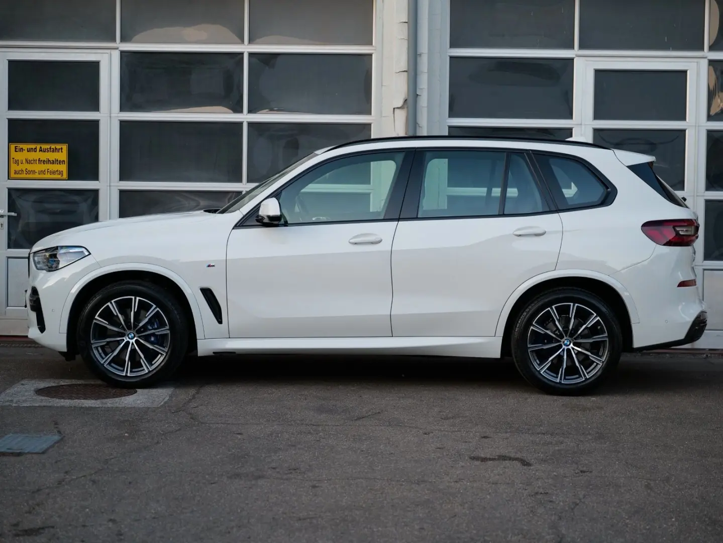 X5 xDrive 30d M SPORT+PAKET+LASER+PANO+ACC+HUD