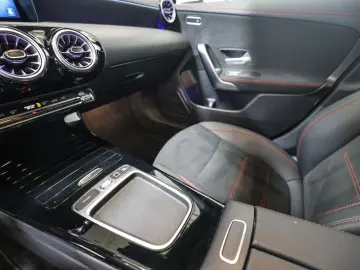 CLA 180 Coupé AMG Sport Advanced Plus LED Navi K