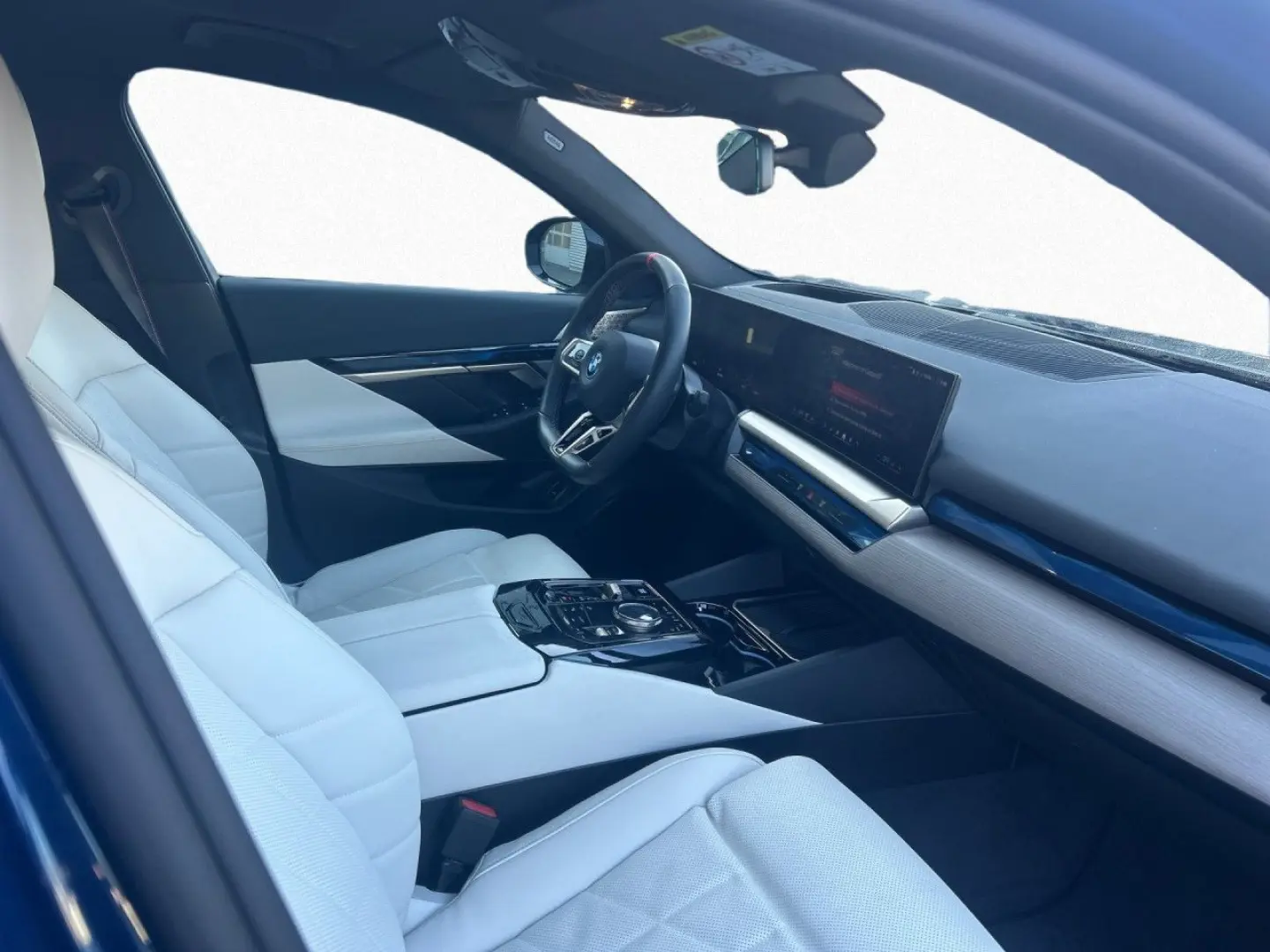 i5 M60 xDrive M Sport HUD B&W PANO AHK ACC 360°
