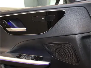 C 200 AMG Line R.Kamera+Pano+AppleCarPl+Designo